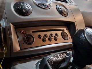 Renault Scenic Exception 2.0 16V*Keyless Go*AHK*Xenon* - photo 4