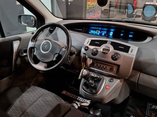 Renault Scenic Exception 2.0 16V*Keyless Go*AHK*Xenon* - photo 8