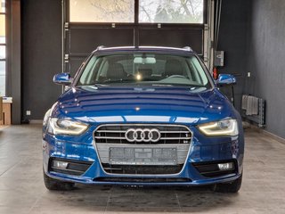 Audi A4 Avant Ambiente 2,0TDI*AHK*NAVI*KEYLESS*XENON* - foto 2