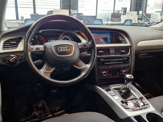 Audi A4 Avant Ambiente 2,0TDI*AHK*NAVI*KEYLESS*XENON* - foto 4