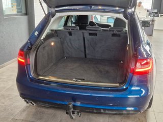 Audi A4 Avant Ambiente 2,0TDI*AHK*NAVI*KEYLESS*XENON* - foto 8