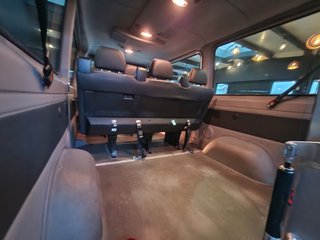 Volkswagen Crafter Kombi 35 mittel L2H1*Behindert*9S - bilder 2