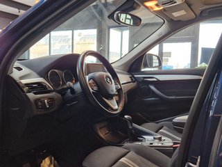 BMW X1 sDrive18i *Kamera*Pano*Navi** 38.500 km ** - bilder 2