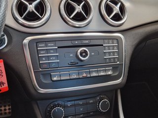 Mercedes-Benz CLA 200 AMG-Line*PANO*BI-XENON*ALCANTARA* - photo 11
