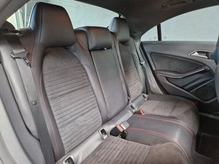 Mercedes-Benz CLA 200 AMG-Line*PANO*BI-XENON*ALCANTARA* - photo 21