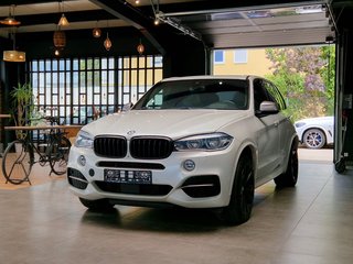 BMW X5 M50d Pano*Standhzg*h&k*360° Kamera - foto 3