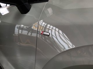 Audi Q2 35TFSI S-Line*GARAGENFAHRZEUG*KAMERA*AHK*ACC - photo 2