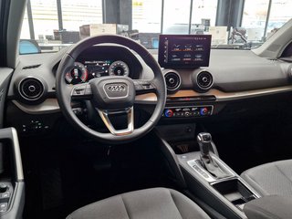 Audi Q2 35TFSI S-Line*GARAGENFAHRZEUG*KAMERA*AHK*ACC - photo 6