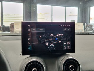 Audi Q2 35TFSI S-Line*GARAGENFAHRZEUG*KAMERA*AHK*ACC - photo 12