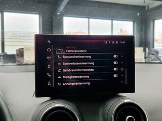 Audi Q2 35TFSI S-Line*GARAGENFAHRZEUG*KAMERA*AHK*ACC - photo 14