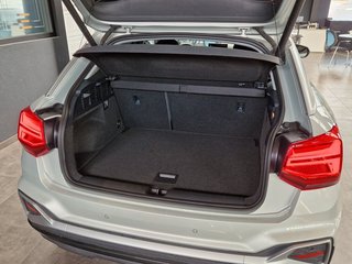 Audi Q2 35TFSI S-Line*GARAGENFAHRZEUG*KAMERA*AHK*ACC - photo 8