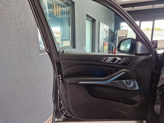 BMW X5 50e xDrive M-Sport*HUD*Pano*360°Kamera*AHK* - bilder 4