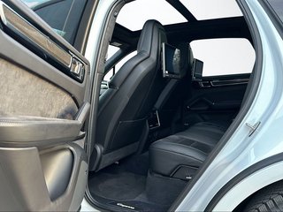 Porsche Cayenne GTS PDLS  Carbon Pano StandHzg HeadUp 22 - photo 8