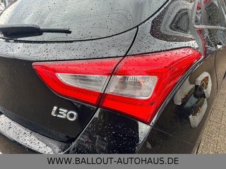 Hyundai i30 blue*2.HAND*KLIMA*TEMPO*BT*EURO6*TÜV 08-27* - foto 12