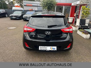 Hyundai i30 blue*2.HAND*KLIMA*TEMPO*BT*EURO6*TÜV 08-27* - foto 6