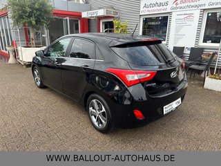 Hyundai i30 blue*2.HAND*KLIMA*TEMPO*BT*EURO6*TÜV 08-27* - foto 7