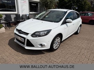 Ford Focus Lim. Titanium*2.HAND*KLIMA*TEMP*SHZ*PD*AHK - bilder 2