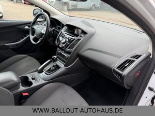 Ford Focus Lim. Titanium*2.HAND*KLIMA*TEMP*SHZ*PD*AHK - bilder 8