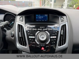 Ford Focus Lim. Titanium*2.HAND*KLIMA*TEMP*SHZ*PD*AHK - bilder 12