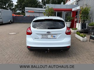 Ford Focus Lim. Titanium*2.HAND*KLIMA*TEMP*SHZ*PD*AHK - bilder 6