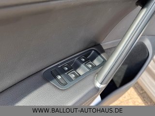 Volkswagen Golf VII Variant*2.HAND*BI-XENON*KLIMA*NAVI*TEMP - bilder 1