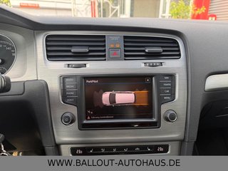 Volkswagen Golf VII Variant*2.HAND*BI-XENON*KLIMA*NAVI*TEMP - bilder 17