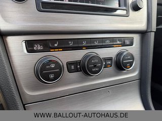 Volkswagen Golf VII Variant*2.HAND*BI-XENON*KLIMA*NAVI*TEMP - bilder 21
