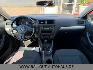 Volkswagen Jetta VI*1.HAND*KLIMA*SITZHEIZUNG*HU NEU* - foto 4