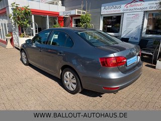 Volkswagen Jetta VI*1.HAND*KLIMA*SITZHEIZUNG*HU NEU* - foto 7