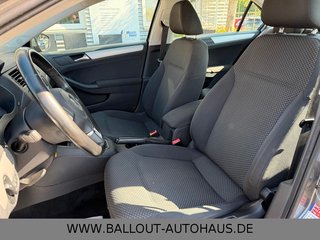 Volkswagen Jetta VI*1.HAND*KLIMA*SITZHEIZUNG*HU NEU* - foto 9