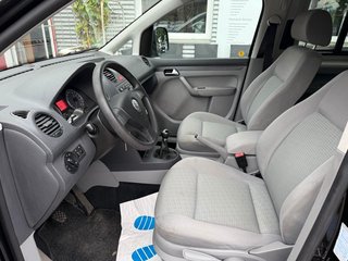 Volkswagen Caddy Maxi Life*1.HAND*KLIMA*7.SITZER*AHK*HU NEU - bilder 9