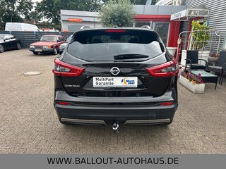 Nissan Qashqai Tekna+ 4x4*2.HAND*TOT*SPUR*PANO*AHK*LED* - foto 6