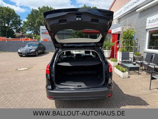 Ford Focus Turnier Titanium*KLIMA*NAVI*TEMP*SYNC*SHZ* - foto 6