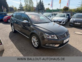 Volkswagen Passat Alltrack 4Motion*2.HAND*PANO*AHK*NAVI*TOT - bilder 4