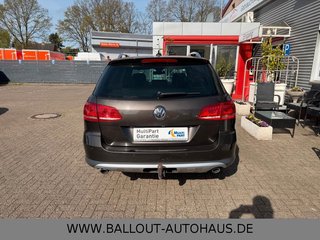 Volkswagen Passat Alltrack 4Motion*2.HAND*PANO*AHK*NAVI*TOT - bilder 6