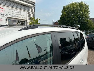 Volkswagen Touran*2.HAND*KLIMA*PANO*TEMPO*AHK*SHZ*BI-XENON* - bilder 10