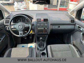 Volkswagen Touran*2.HAND*KLIMA*PANO*TEMPO*AHK*SHZ*BI-XENON* - bilder 19