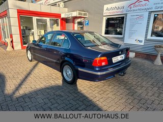BMW 528i*1.HAND*KLIMA*LEDER*TEMP*GSD*AHK*TÜV 06-25* - photo 7