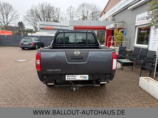 Nissan Navara Pickup Double Cab 4X4*AHK*CAM*EURO5*CD* - foto 6