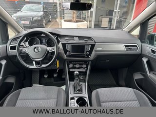 Volkswagen Touran*2.HAND*7-SITZER*AHK*LED*NAVI*KLIMA*ACC* - foto 7