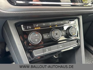 Volkswagen Touran*2.HAND*7-SITZER*AHK*LED*NAVI*KLIMA*ACC* - foto 16