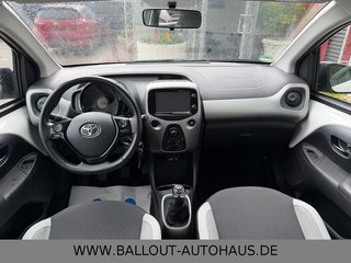 Toyota AYGO X-Play Team*1.HAND*KLIMA*BT*TEMPO*KAMERA* - foto 4