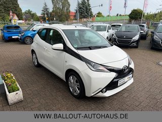 Toyota AYGO X-Play Team*1.HAND*KLIMA*BT*TEMPO*KAMERA* - foto 4