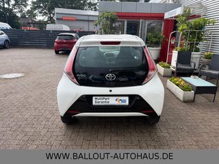 Toyota AYGO X-Play Team*1.HAND*KLIMA*BT*TEMPO*KAMERA* - foto 6