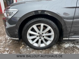 Volkswagen Passat Variant*2.HAND*KLIMA*AHK*MATRIX*ACC*SPUR* - bilder 11