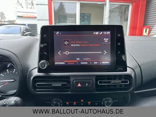 Citroën Berlingo Feel*2.HAND*KLIMA*NAVI*CARPLAY*TEMPO* - bilder 2