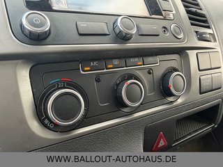 Volkswagen T5 Multivan Startline*2.HAND*KLIMA*AHK*TEMP*STHZ - bilder 15