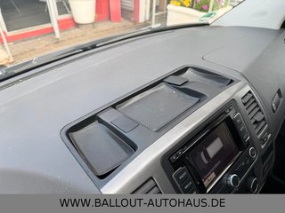 Volkswagen T5 Multivan Startline*2.HAND*KLIMA*AHK*TEMP*STHZ - bilder 17