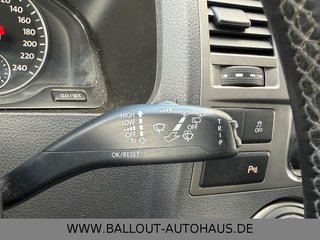 Volkswagen T5 Multivan Startline*2.HAND*KLIMA*AHK*TEMP*STHZ - bilder 20