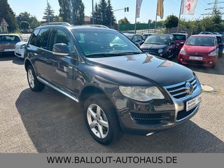 Volkswagen Touareg V6 TDI*3.HAND*KLIMA*NAVI*AHK*TEMP*STANDH - photo 4